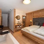 Koenigsleiten 297a *